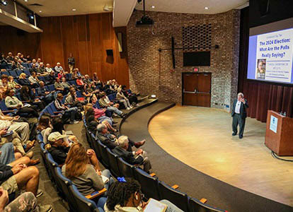 Hartwick College Institute of Public Service Constitution Day Lecturer John Zogby speaking in Anderson Theatre